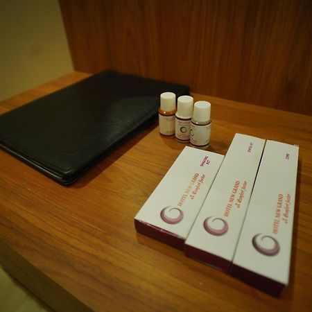 Hotel New Grand Диогар Екстериор снимка
